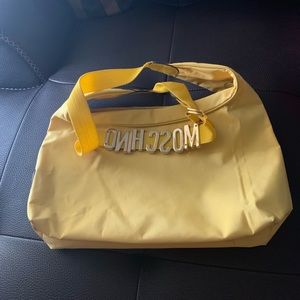 🌸🌷Moshino Nylon shoulder body bag 🌷🌸